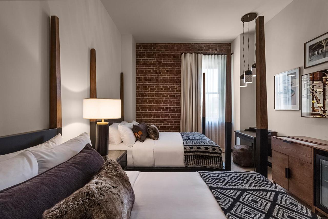 Crossroads Hotel Канзас-Сити Экстерьер фото